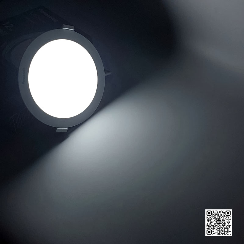 Đèn LED Âm Trần Panasonic Color Rim